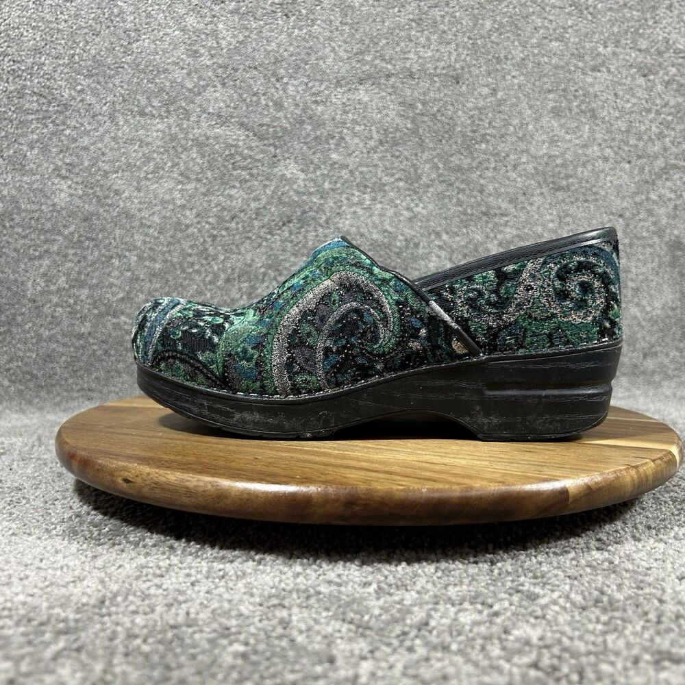 Dansko Vegan Women’s Size EU 39 US 8.5 Green Paisley Tapestry Slip On Clog Shoes - Picture 8 of 12